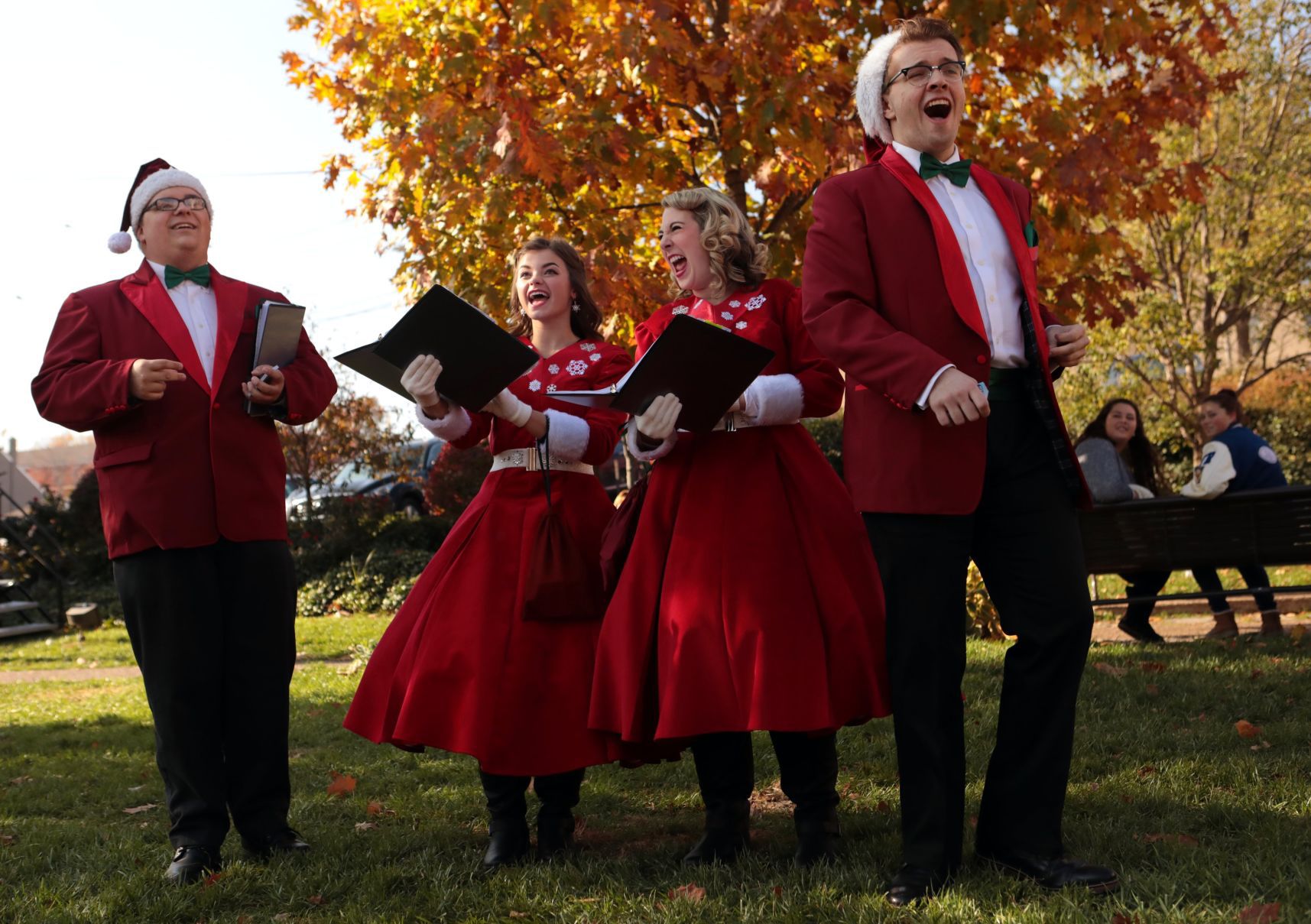 Christmas Tradtions kicks off season